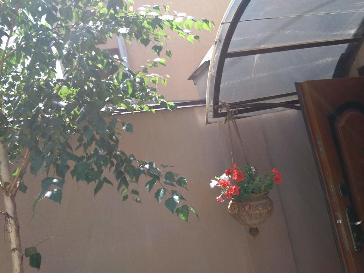 Saima Guest House Osh Exterior foto