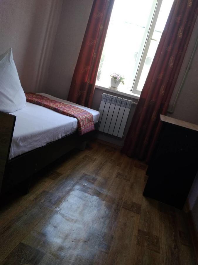 Saima Guest House Osh Exterior foto