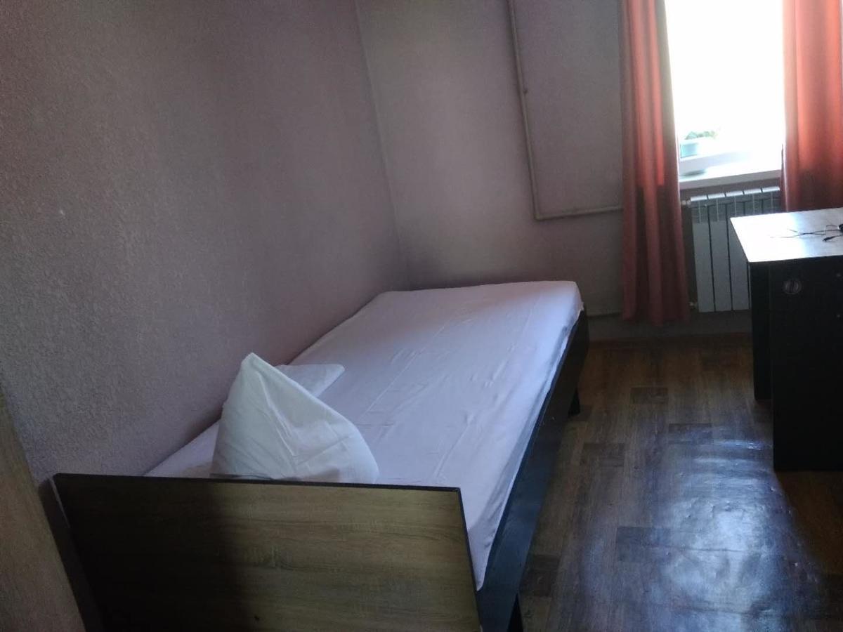 Saima Guest House Osh Exterior foto